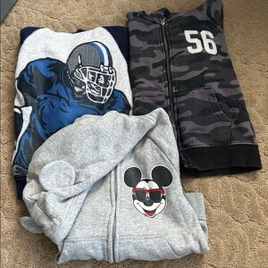 3 hooded sweatshirts